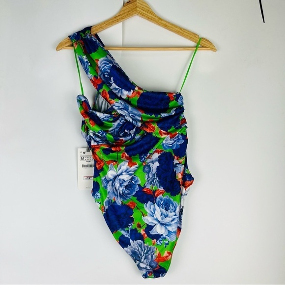 NWT Zara Floral Print One Shoulder Asymmetric Ruched Bodysuit Size M - Picture 5 of 8